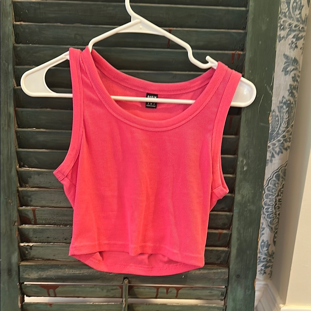 SHEIN Pink Sleeveless Crop Tank Top